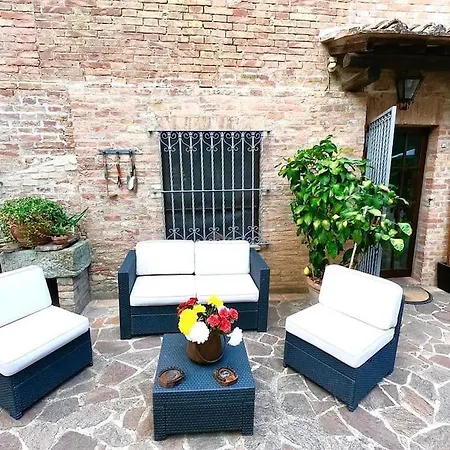 Casa Lazzaro Al Centro Di Holiday home