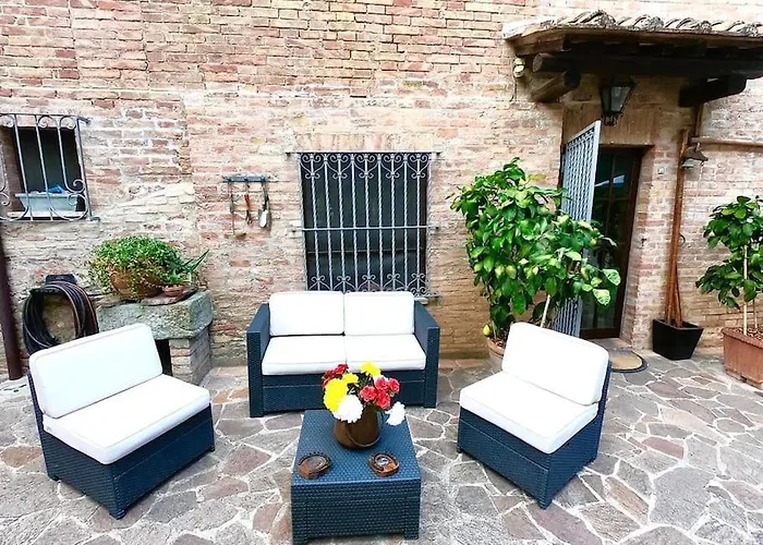 Casa Lazzaro Al Centro Di Сasa de vacaciones